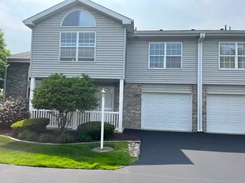 5295 Diamond Dr #A, Oak Forest, IL 60452