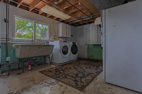41 E Kathleen Dr, Des Plaines, IL 60016 photo 21