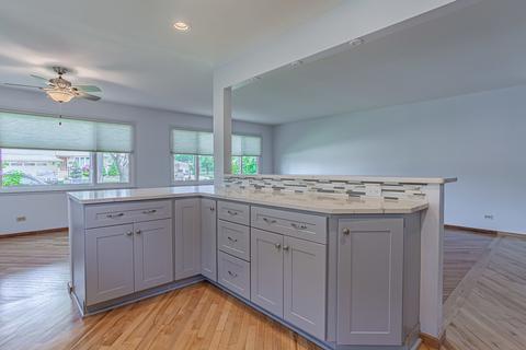 41 E Kathleen Dr, Des Plaines, IL 60016 photo 7