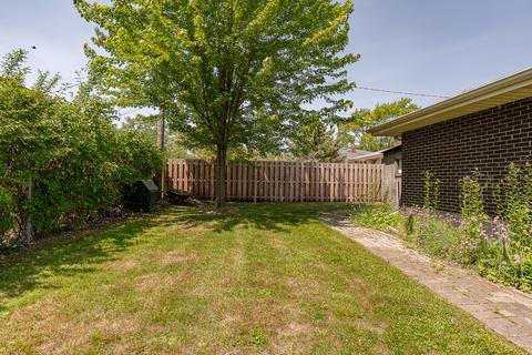 41 E Kathleen Dr, Des Plaines, IL 60016 photo 25