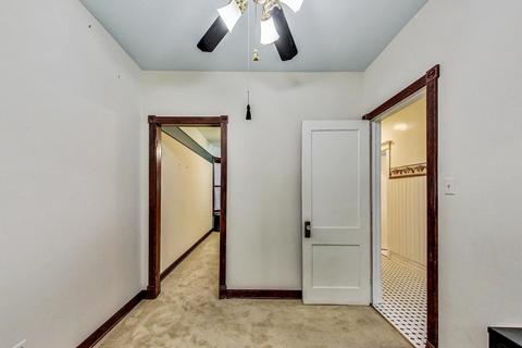 1430 W Warner Ave, Chicago, IL 60613 photo 21