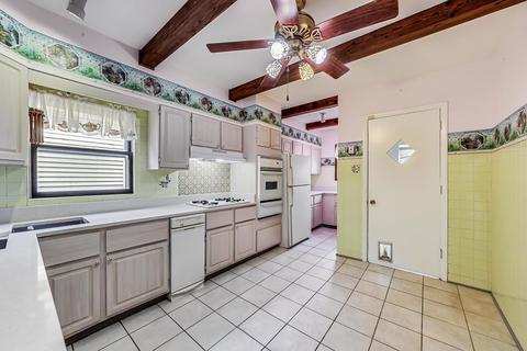 1430 W Warner Ave, Chicago, IL 60613 photo 34