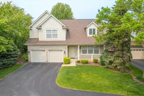 528 Valhalla Ter, Vernon Hills, IL 60061