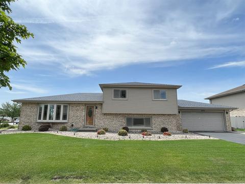 8035 Deland Ct, Tinley Park, IL 60477