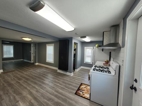 290 W Hickory St, Kankakee, IL 60901 photo 11