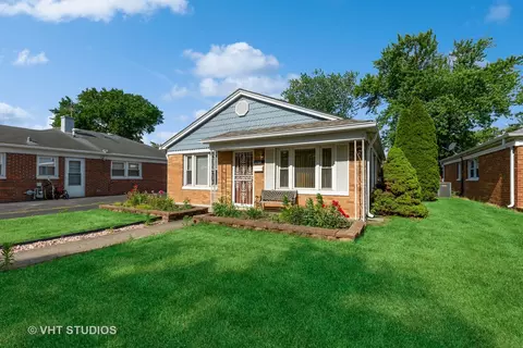 11704 S Troy Dr, Merrionette Park, IL 60803