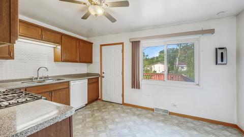 16232 Lathrop Ave, Markham, IL 60428 photo 6