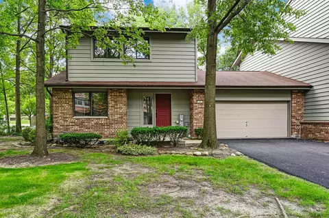 1 Commons Dr, Palos Park, IL 60464