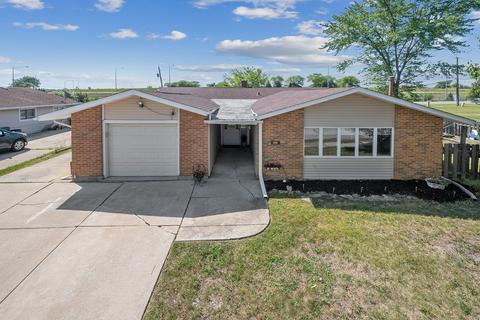 4441 Lisa Ln, Oak Forest, IL 60452