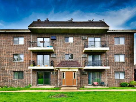 955 N Rohlwing Rd #GA, Addison, IL 60101