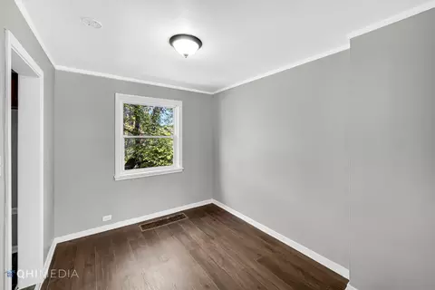 2540 E 96th St, Chicago, IL 60617 photo 6