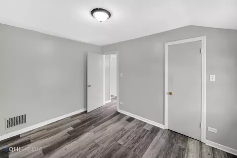 2540 E 96th St, Chicago, IL 60617 photo 15
