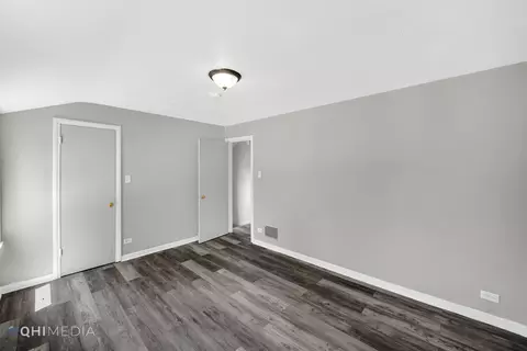 2540 E 96th St, Chicago, IL 60617 photo 11
