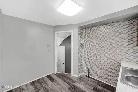 2540 E 96th St, Chicago, IL 60617 photo 8