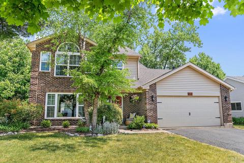 1517 Candlewood Dr, Crystal Lake, IL 60014