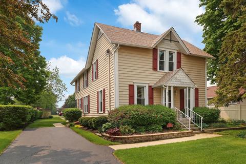 59 E Grand Ave, Lake Villa, IL 60046