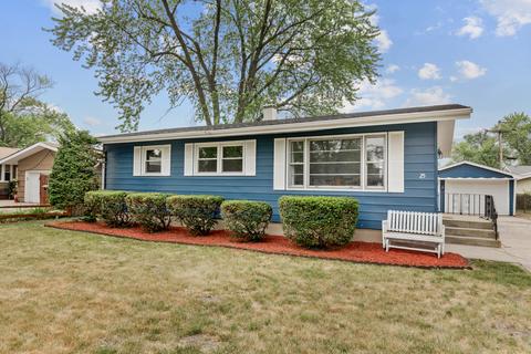 25 Blackhawk Dr, Thornton, IL 60476