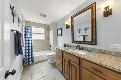 1635 S Prospect St, Wheaton, IL 60187 photo 24