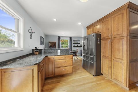 1635 S Prospect St, Wheaton, IL 60187 photo 8