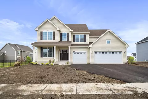 1827 Amarillo Blvd, Elgin, IL 60124 photo 2