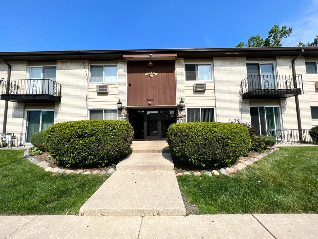 8999 Kennedy Dr Unit 1B  