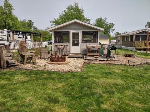 29370 Woodhaven Lks, Sublette, IL 61367