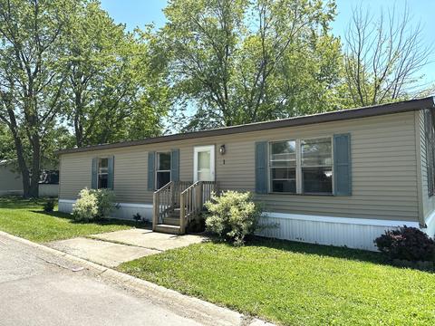 1 Saint Peters Dr, Bourbonnais, IL 60914
