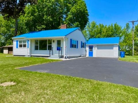 4002 W Lincolnway, Sterling, IL 61081