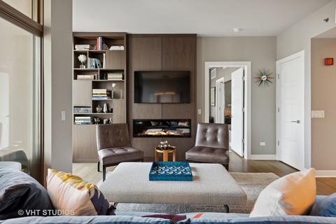 21 E Huron St #1701, Chicago, IL 60611 photo 9