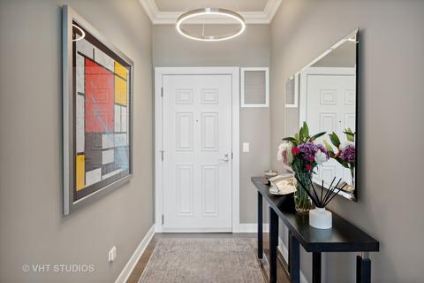 21 E Huron St #1701, Chicago, IL 60611 photo 3