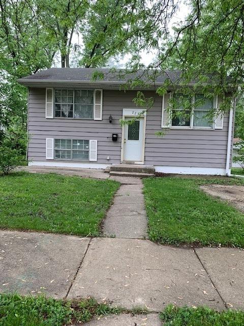 223 N Illinois Ave, Kankakee, IL 60901
