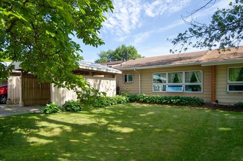 1514 Fairway Dr, Rantoul, IL 61866
