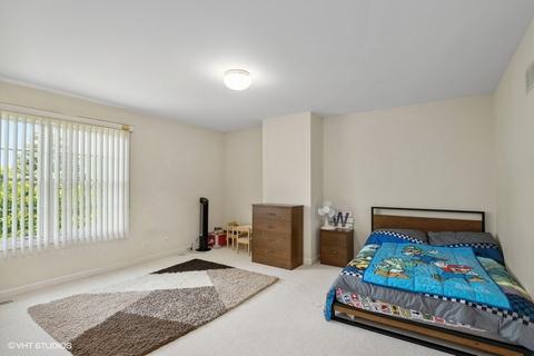 8702 W Davis St, Des Plaines, IL 60016 photo 31