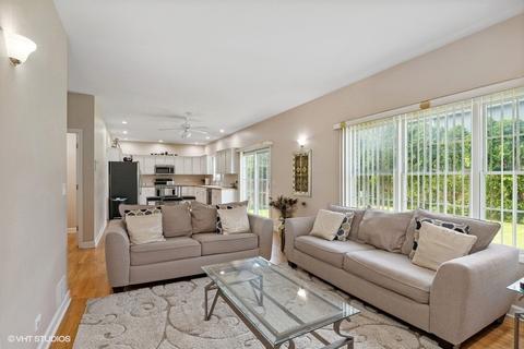 8702 W Davis St, Des Plaines, IL 60016 photo 15