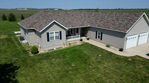 20385 N 1700 East Rd, Pontiac, IL 61764
