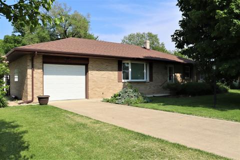 307 Tree Ln, Prophetstown, IL 61277 photo 2