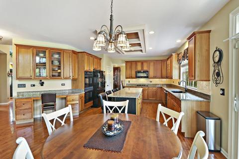 986 Pimlico Ln, Bartlett, IL 60103 photo 14