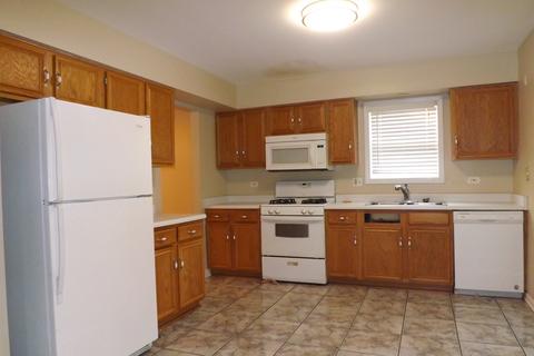 2325 Caton Cor, Plainfield, IL 60586 photo 4