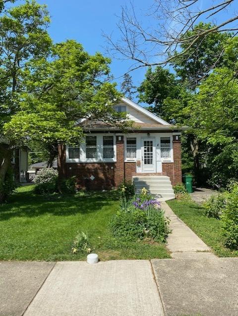 132 S Lombard Ave, Lombard, IL 60148