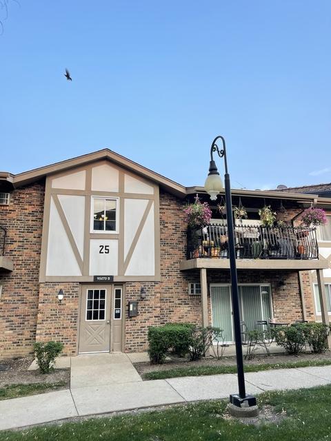9 S070 S Frontage Rd #208, Willowbrook, IL 60527 photo 1