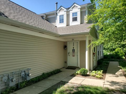 2451 Sheehan Dr #201, Naperville, IL 60564