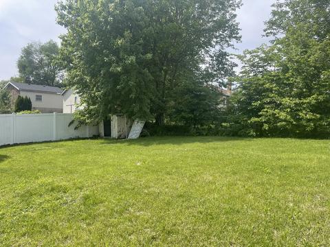411 7th St, Peru, IL 61354 photo 4