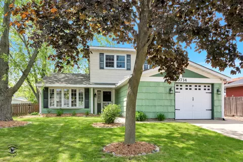20714 S Frankfort Square Rd, Frankfort, IL 60423
