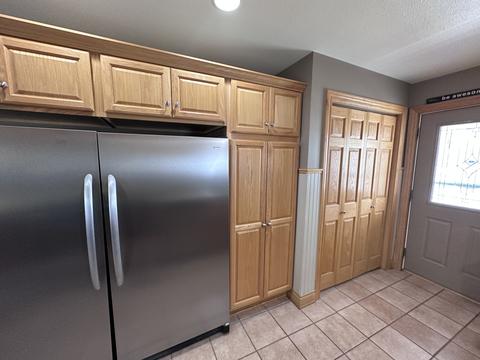 109 E Griggs St, Mansfield, IL 61854 photo 6