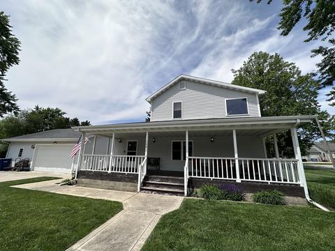 109 E Griggs St, Mansfield, IL 61854
