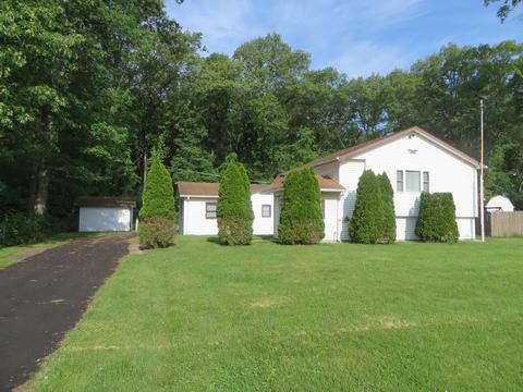 3442 N 17000 E Rd, Momence, IL 60954