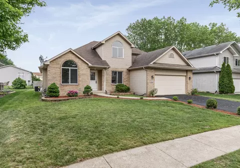 1305 S Riegel Farm Rd, University Park, IL 60484