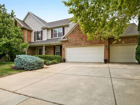 1808 Benodot St, Champaign, IL 61822