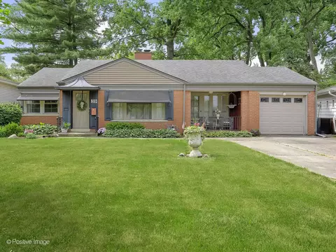 39 E Washington Blvd, Lombard, IL 60148