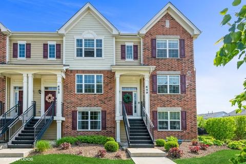 649 Hickory St, Mundelein, IL 60060